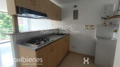 Apartaestudio en venta en Calasanz, Medellín, 33 m² · foto 2 de 6