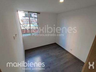 Apartamento en arriendo en Los Colores, Medellín · foto 7 de 13