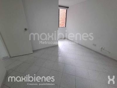 Apartamento de 4 alcobas en arriendo en Calasanz, Medellín, 90 m² · foto 11 de 19