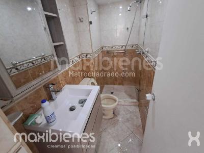 Apartamento de 4 alcobas en arriendo en Calasanz, Medellín, 90 m² · foto 14 de 19