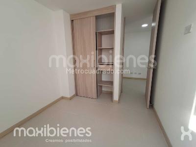 Apartamento en venta en Los Colores, Medellín · foto 14 de 20