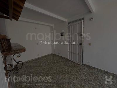 Apartamento de 3 alcobas en arriendo en La Colina, Medellín, 68 m² · foto 4 de 9