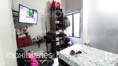 Casa de 5 alcobas en venta en Belen Los Alpes, Medellín, 100 m² · foto 4 de 12