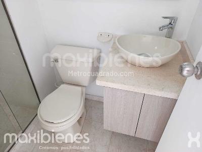 Apartamento en arriendo en Santa Lucia, Medellín · foto 13 de 16