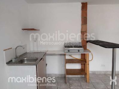 Apartamento de 2 alcobas en arriendo en San Antonio De Prado, Medellín, 50 m² · foto 2 de 8