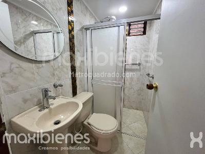 Apartamento en arriendo en Santa Lucia, Medellín · foto 8 de 10