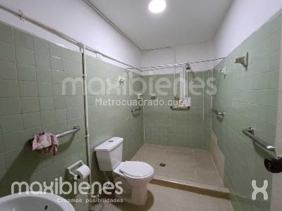 Casa de 4 alcobas en arriendo en San Pio, Itagüí, 80 m² · foto 8 de 9