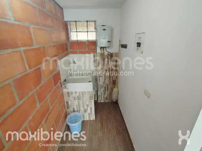 Apartamento de 3 alcobas en arriendo en La Pola, Medellín, 50 m² · foto 13 de 13