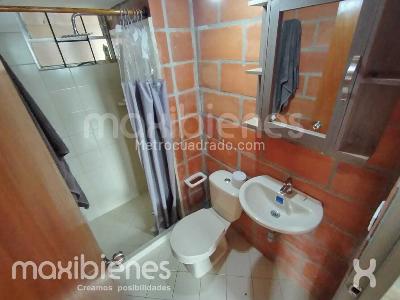 Apartamento de 3 alcobas en arriendo en La Pola, Medellín, 50 m² · foto 2 de 13