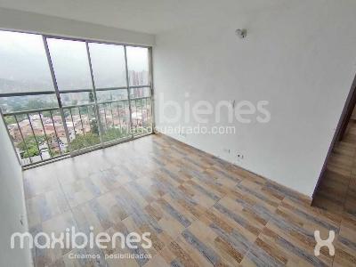 Apartamento de 3 alcobas en arriendo en La Pola, Medellín, 50 m² · foto 9 de 13