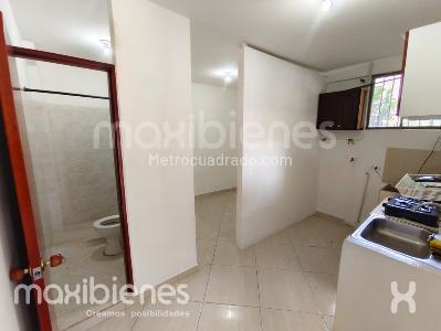 Apartamento de 1 alcoba en arriendo en Campo Valdes 1, Medellín, 40 m² · foto 5 de 9