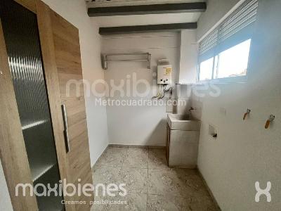 Apartamento de 2 alcobas en arriendo en Castilla, Medellín, 42 m² · foto 3 de 8