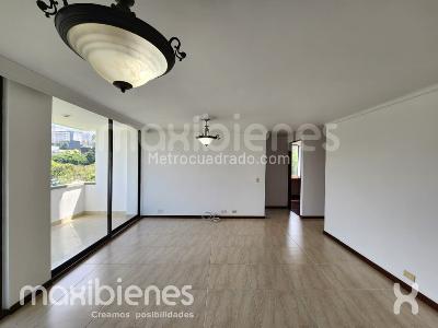 Apartamento de 3 alcobas en arriendo en La Florida, Medellín, 95 m² · foto 3 de 19