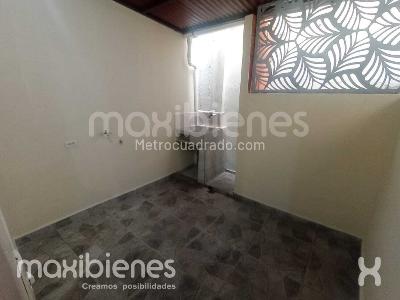Apartamento de 2 alcobas en arriendo en Cristo Rey, Medellín, 65 m² · foto 10 de 12