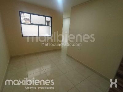 Apartamento de 2 alcobas en arriendo en Cristo Rey, Medellín, 65 m² · foto 6 de 12