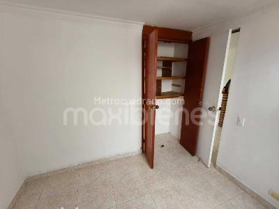 Apartamento de 2 alcobas en arriendo en Ducado, Bello, 48 m² · foto 3 de 14