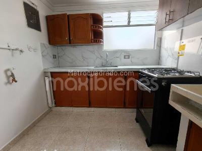 Apartamento de 2 alcobas en arriendo en Ducado, Bello, 48 m² · foto 9 de 14
