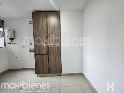 Apartamento de 3 alcobas en arriendo en Villa Carlota, Medellín, 103 m² · foto 8 de 20