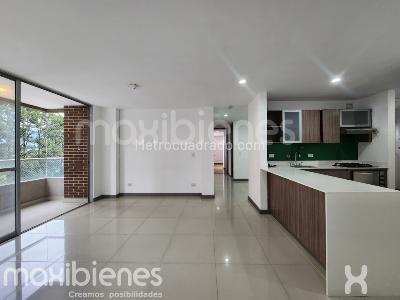 Apartamento de 3 alcobas en arriendo en Villa Carlota, Medellín, 103 m² · foto 9 de 20