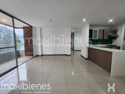 Apartamento de 3 alcobas en arriendo en Villa Carlota, Medellín, 103 m² · foto 12 de 20