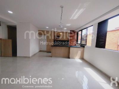 Apartamento de 2 alcobas en arriendo en La Floresta, Medellín, 103 m² · foto 2 de 15