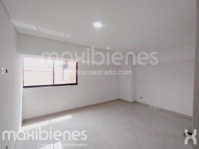Apartamento de 2 alcobas en arriendo en La Floresta, Medellín, 103 m² · foto 4 de 15