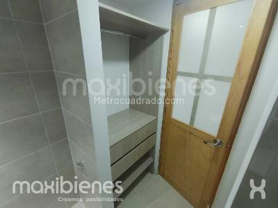 Apartamento de 3 alcobas en arriendo en Rodeo Alto, Medellín, 65 m² · foto 4 de 18