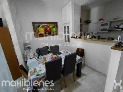 Apartamento de 3 alcobas en venta en Calasanz, Medellín, 95 m² · foto 3 de 12