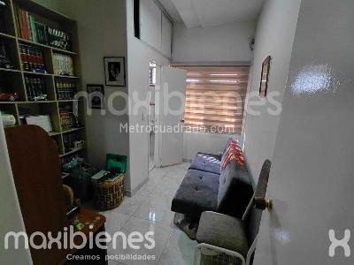 Apartamento de 3 alcobas en venta en Calasanz, Medellín, 95 m² · foto 7 de 12