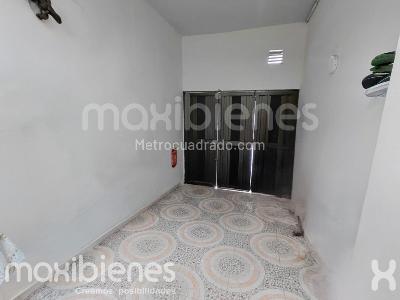 Apartamento de 3 alcobas en venta en Calasanz, Medellín, 95 m² · foto 8 de 12