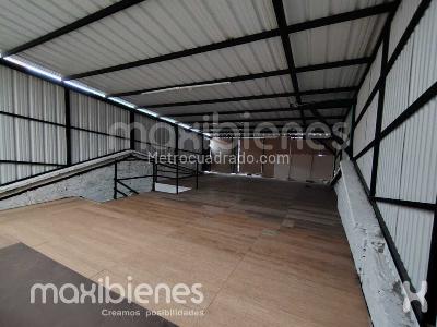 Casa de 3 alcobas en arriendo en Las Acacias, Medellín, 300 m² · foto 14 de 20