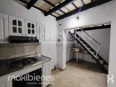Casa de 3 alcobas en arriendo en Las Acacias, Medellín, 300 m² · foto 4 de 20