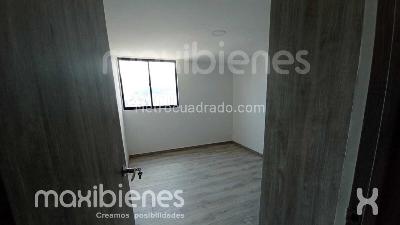 Apartamento de 3 alcobas en arriendo en Cabañas, Bello, 73 m² · foto 12 de 17
