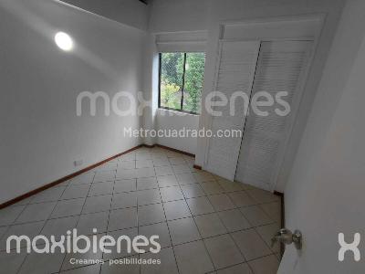 Apartamento de 5 alcobas en arriendo en Calasanz, Medellín, 100 m² · foto 7 de 14
