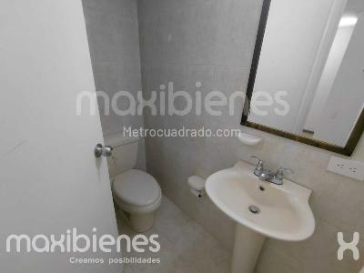 Apartamento de 5 alcobas en arriendo en Calasanz, Medellín, 100 m² · foto 10 de 14