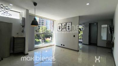 Apartaestudio en arriendo en La Aguacatala, Medellín, 40 m² · foto 3 de 10
