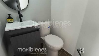 Apartaestudio en arriendo en La Aguacatala, Medellín, 40 m² · foto 10 de 10