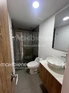Apartamento de 3 alcobas en arriendo en Loma Del Indio, Medellín, 102 m² · foto 13 de 17