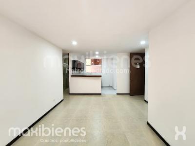 Apartamento de 2 alcobas en arriendo en Castropol, Medellín, 110 m² · foto 4 de 9