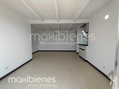 Apartamento de 3 alcobas en arriendo en Calasanz, Medellín, 74 m² · foto 5 de 15