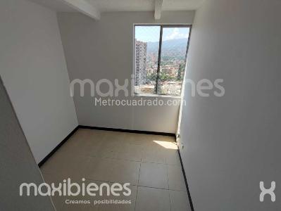 Apartamento de 3 alcobas en arriendo en Calasanz, Medellín, 74 m² · foto 6 de 15