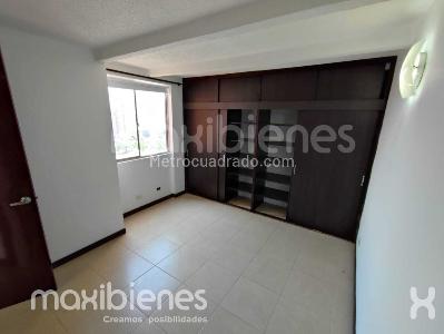Apartamento de 3 alcobas en arriendo en Calasanz, Medellín, 74 m² · foto 9 de 15