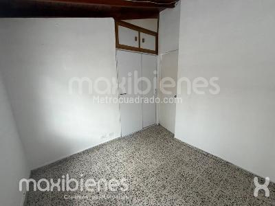Casa de 3 alcobas en arriendo en Prados De Sabaneta, Sabaneta, 80 m² · foto 11 de 13