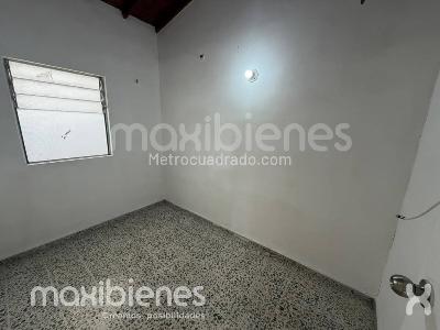 Casa de 3 alcobas en arriendo en Prados De Sabaneta, Sabaneta, 80 m² · foto 7 de 13
