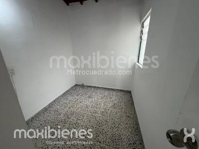 Casa de 3 alcobas en arriendo en Prados De Sabaneta, Sabaneta, 80 m² · foto 8 de 13
