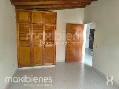 Casa de 4 alcobas en venta en Florencia, Medellín, 80 m² · foto 5 de 11