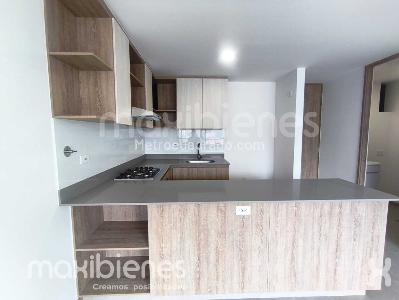 Apartamento de 3 alcobas en arriendo en Las Vegas, Envigado, 90 m² · foto 6 de 19