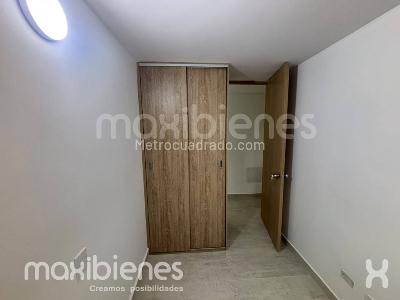Apartamento de 3 alcobas en arriendo en La Gabriela, Bello, 53 m² · foto 12 de 20