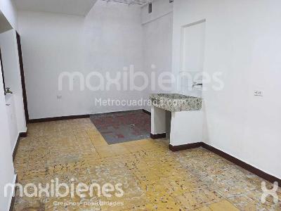 Casa de 3 alcobas en arriendo en Santa Monica, Medellín, 98 m² · foto 4 de 14