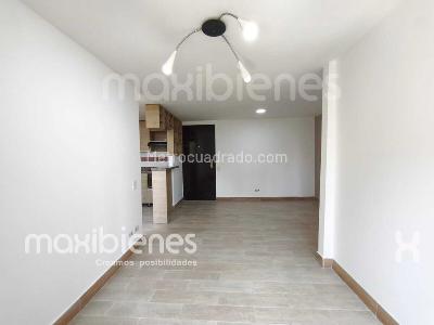 Apartamento de 2 alcobas en arriendo en Calasanz, Medellín, 55 m² · foto 3 de 15